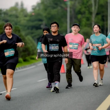Runner Photo 3789377