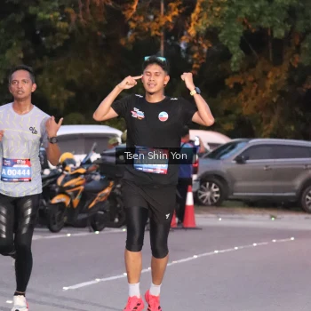 Runner Photo 3789381