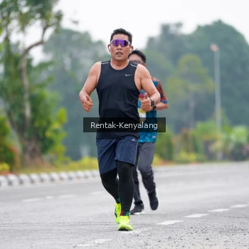 Runner Photo 3789433