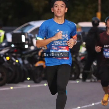 Runner Photo 3789545