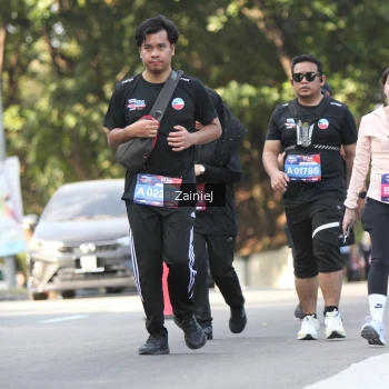 Runner Photo 3789559