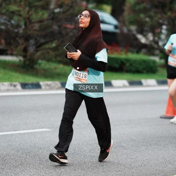 Runner Photo 3789649