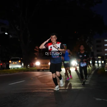 Runner Photo 3789650