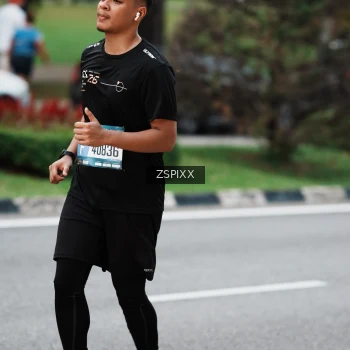 Runner Photo 3789657