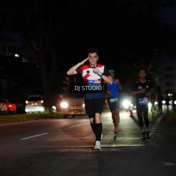 Runner Photo 3789681