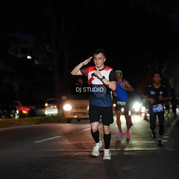 Runner Photo 3789694