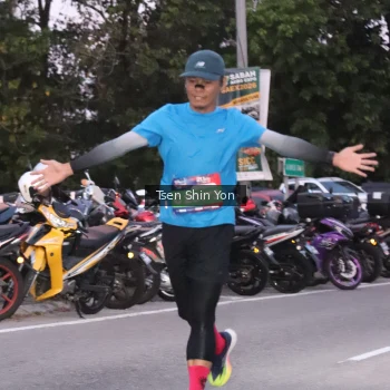 Runner Photo 3789706