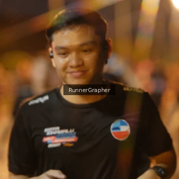 Runner Photo 3789773
