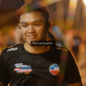 Runner Photo 3789775