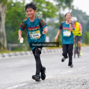 Runner Photo 3789800