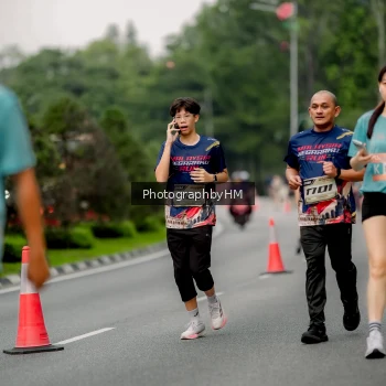 Runner Photo 3789809