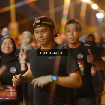 Runner Photo 3789845