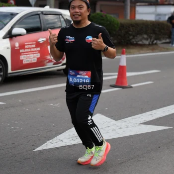 Runner Photo 3789898