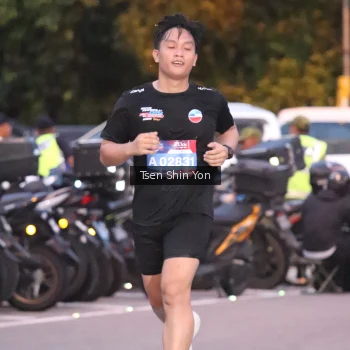 Runner Photo 3789901