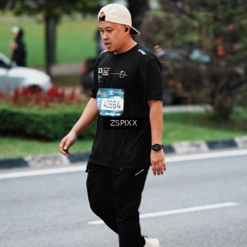 Runner Photo 3789911