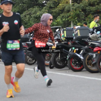 Runner Photo 3789929