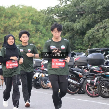 Runner Photo 3789987