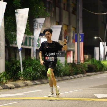 Runner Photo 3789996