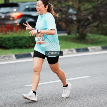 Runner Photo 3790001