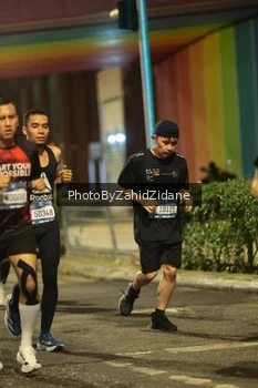 Runner Photo 3790053