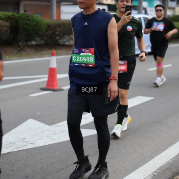Runner Photo 3790167