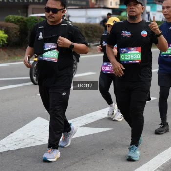 Runner Photo 3790174