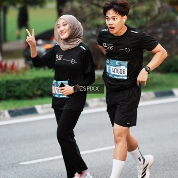 Runner Photo 3790200