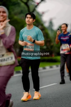 Runner Photo 3790245