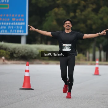 Runner Photo 3790265