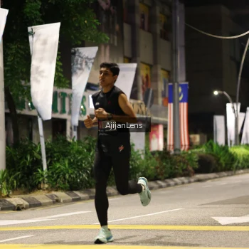 Runner Photo 3790273