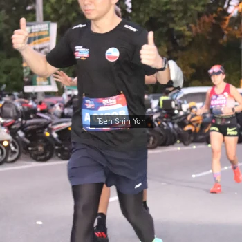 Runner Photo 3790287