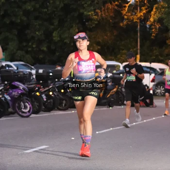 Runner Photo 3790325