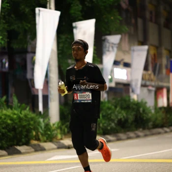 Runner Photo 3790393
