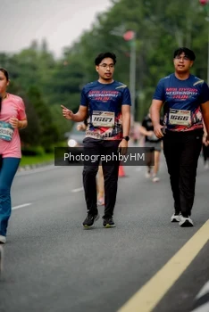 Runner Photo 3790396