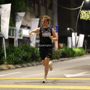 Runner Photo 3790418