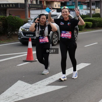 Runner Photo 3790439