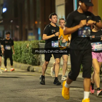 Runner Photo 3790453