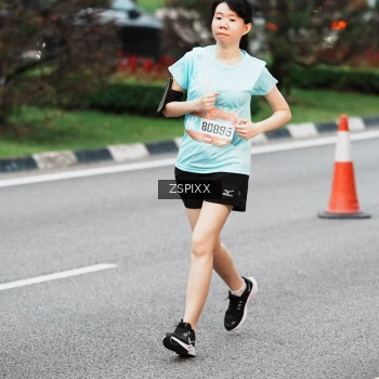 Runner Photo 3790456