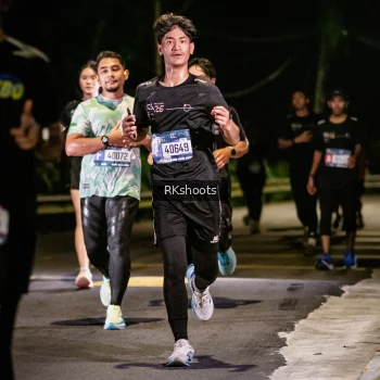 Runner Photo 3790499