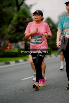 Runner Photo 3790517