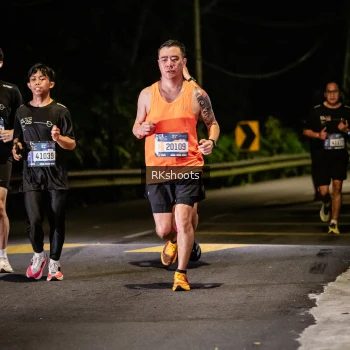 Runner Photo 3790537