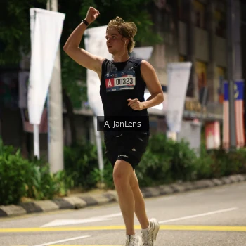 Runner Photo 3790545