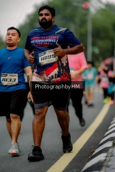 Runner Photo 3790556