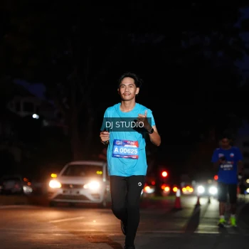 Runner Photo 3790598