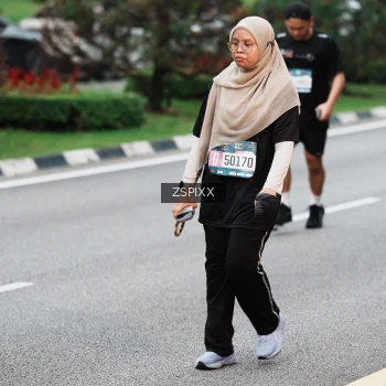 Runner Photo 3790603