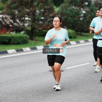 Runner Photo 3790639