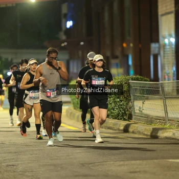 Runner Photo 3790655