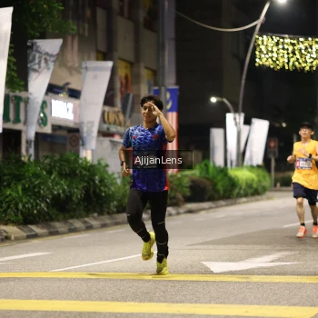 Runner Photo 3790662