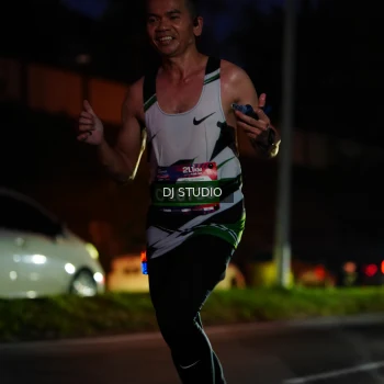 Runner Photo 3790701