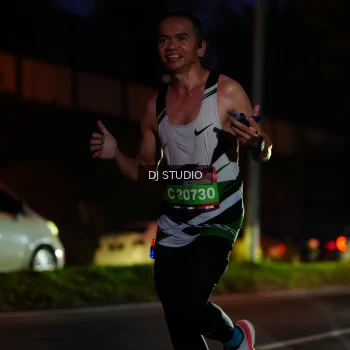 Runner Photo 3790702